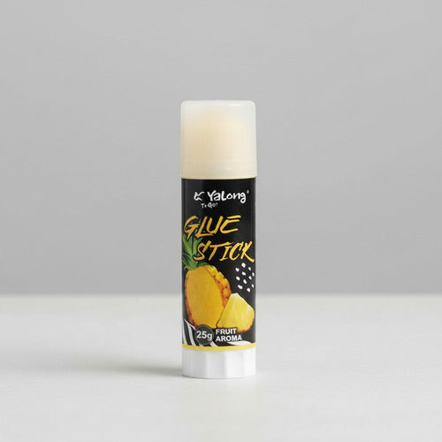 Pegamento En Barra Color Y Aroma Frutal Unidad 10,5x2,6 Cm